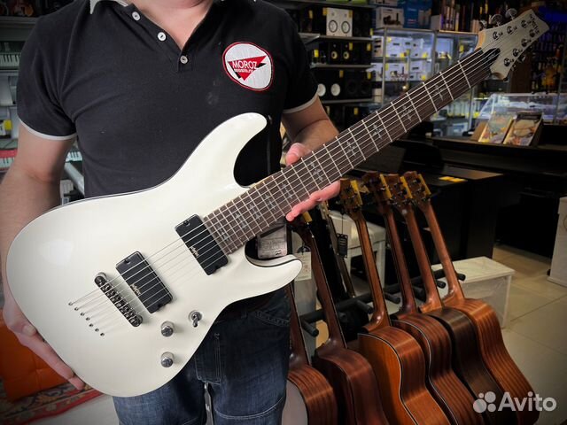 7 струнная электрогитара