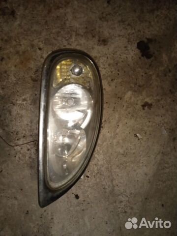 Фара Волга 31105