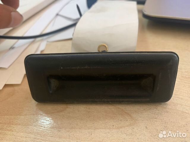 Кнопка открывания багажника skoda fabia (2007) /Ye