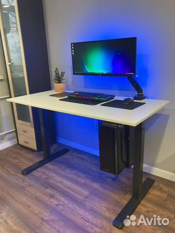 Компьютерный стол c регулировкой высоты/рама стола