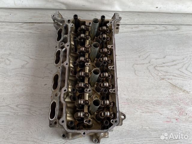 Lexus lx570 Головка блока цилиндров