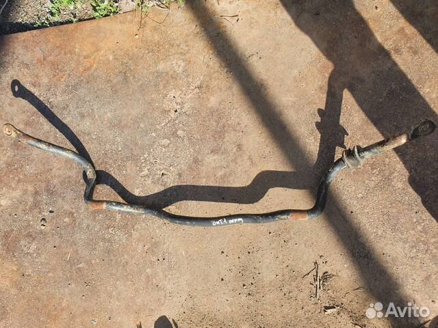 Стабилизатор передний Mitsubishi Outlander 1