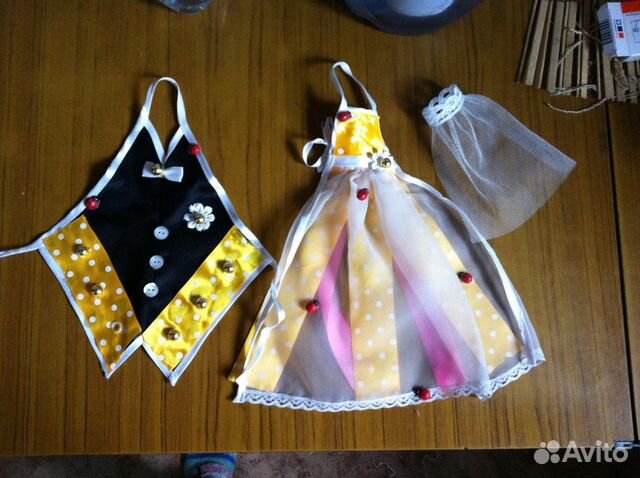 Наряды на бутылку шампанского