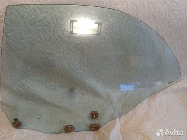 Стекло на заднюю левую дверь. тоyota церес,марино