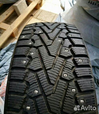 Pirelli Ice Zero 215/55 R17