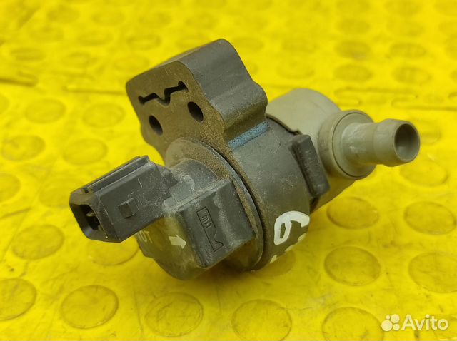 Клапан вентиляции бака Mercedes-Benz W140 M104.994