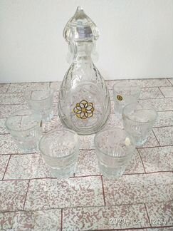 Графин штоф с рюмками (новый)