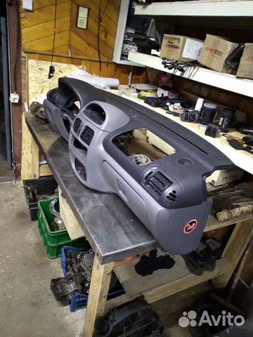 Торпедо рено клио 2 / симбол