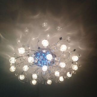 Люстра потолочная новая