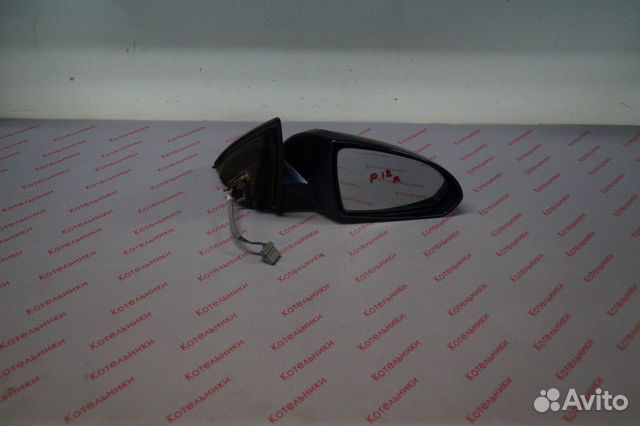 Nissan 96301-AU480 Зеркало правое