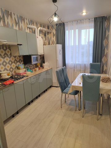 3-к. квартира, 73,8 м², 2/5 эт.