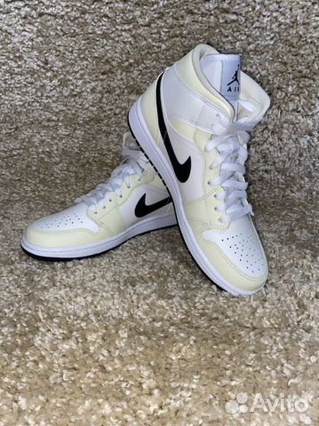 Air Jordan 1 Mid Coconut Milk Оригинал