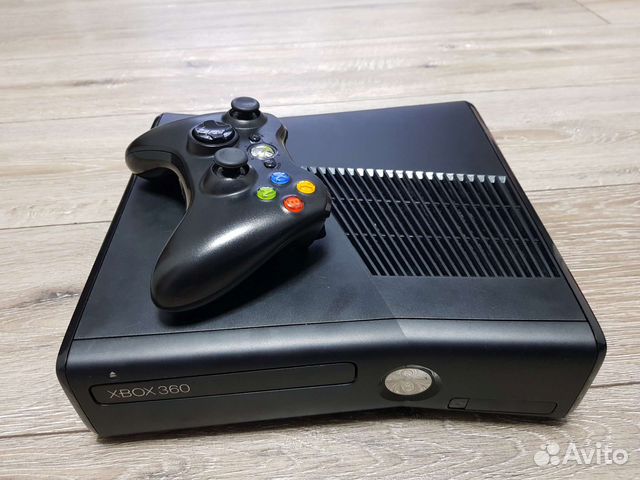 Xbox 360 Slim 500gb +90 игр