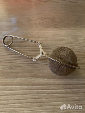 Ситечко для чая, блюдо и заварник