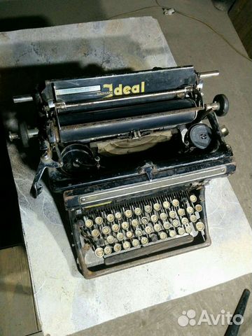 Старинная Печатная машинка