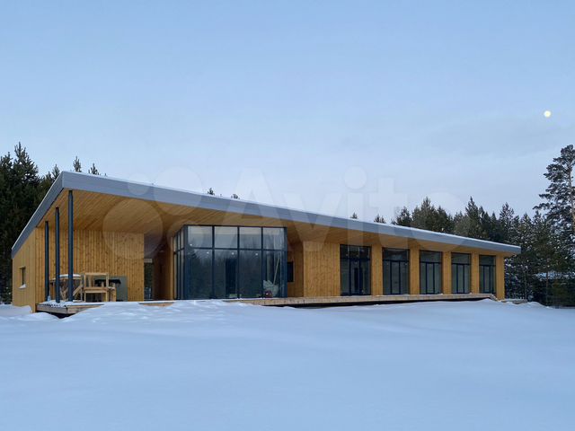 Коттедж 136,7 м² на участке 11,8 сот.