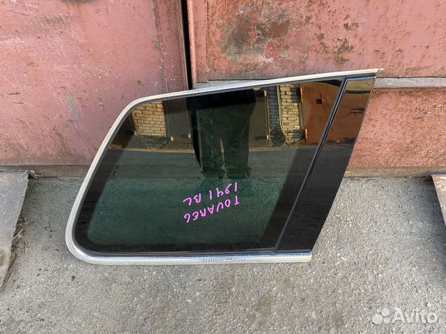 Форточка задняя правая VW Touareg GP