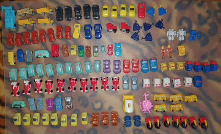 Киндер сюрприз авто ретро гоночные тачки