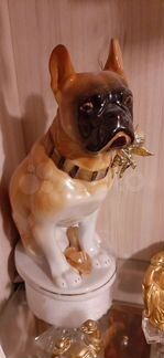 Статуэтка собаки фарфор