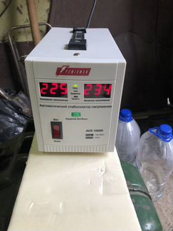 Стабилизатор напряжения