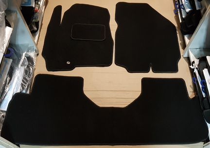 Коврики в салон Ford Escape I (2000-2007)