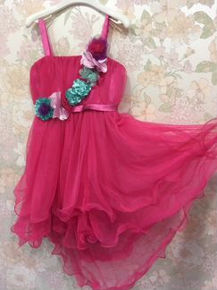 Платье темно-розового цвета на 6-7 лет