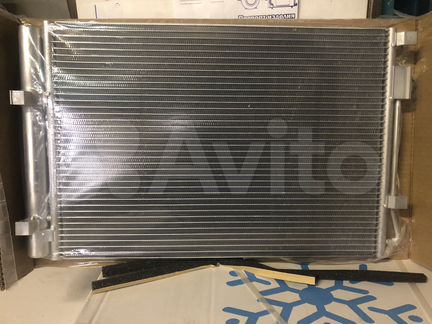 Радиатор кондиционера Хендэ Солярис с 2010 по 2017