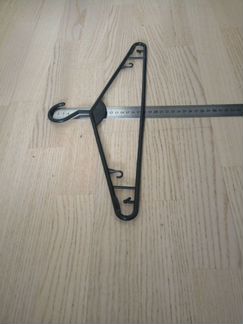 Вешалки (плечики) для одежды