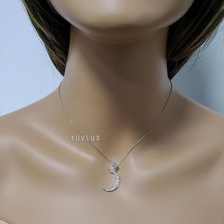 Золотая подвеска полумесяц с бриллиантами 0.51 ct