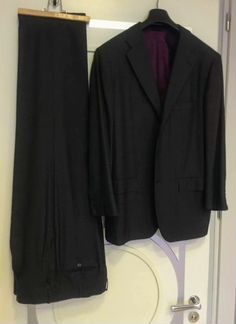 Костюм мужской Kiton