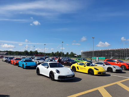 Сертификат в Центр Вождения Porsche