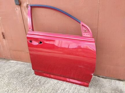 Дверь Toyota Rav 4 40 правая красная оригинал