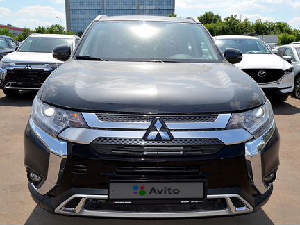 Mitsubishi Outlander 2.4 CVT, 2020