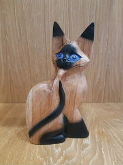 Кошка сиамская