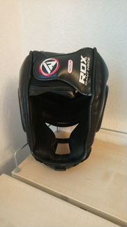 Шлем для единоборств