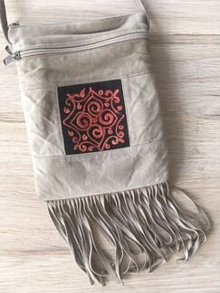 Сумочка замшевшая бежевая, Индия