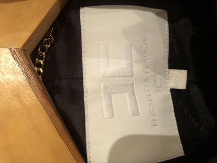 Пуховик женский elisabetta franchi
