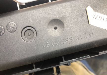 Бардачок Mercedes w210