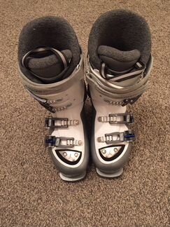 Горнолыжные ботинки Atomic