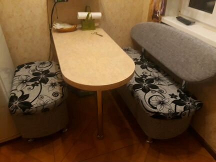 Маленькие диваны на кухню или в прихожую