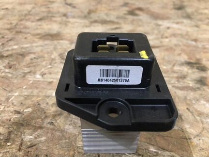 Резистор Hyundai Solaris 1