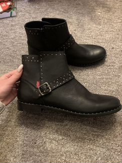 Ботинки Levis женские кожа