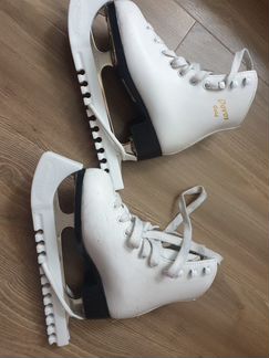 Коньки Graf Davos Gold р.29