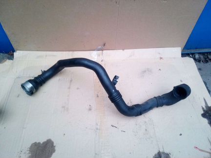 Opel Astra J GTC Insignia A16XHT патрубок интеркул