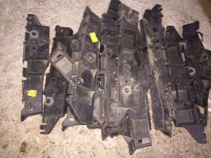 Замок крыло-бампер для Citroen C4