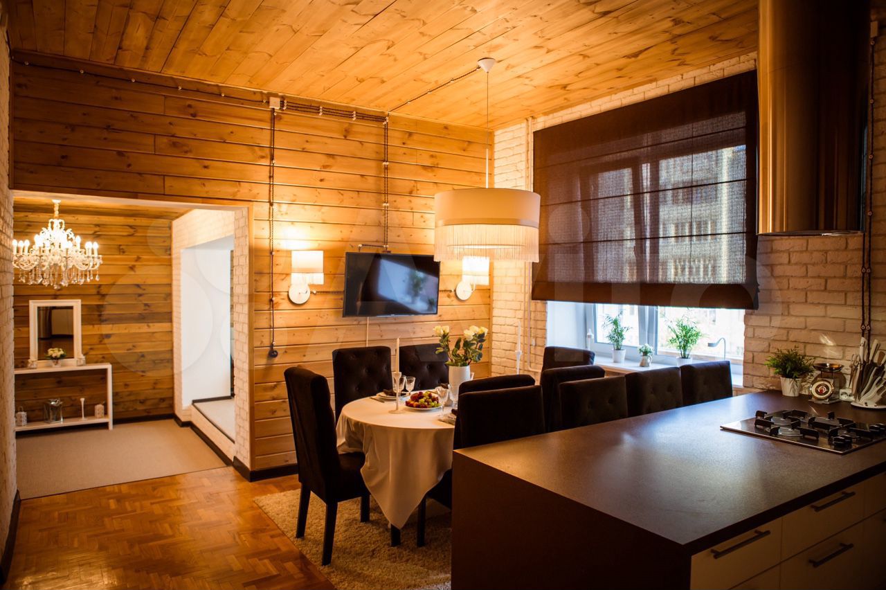 4-к. квартира, 193 м², 2/5 эт.