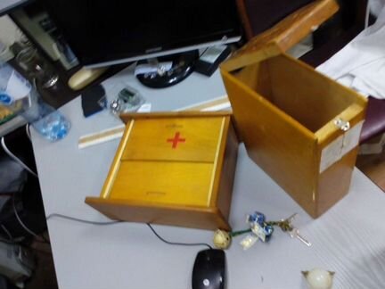 Ящики тумбы старые