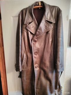 Продаю мужское кожаное пальто