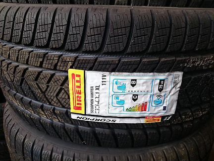 Pirelli Scorpion Winter 295/40 R20 106V Porsche