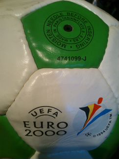 Колекционный мяч евро 2000